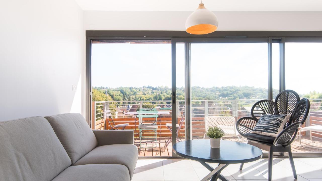 Le Coquet Avec Balcon Terrasse Et Parking Prive Apartment Sarlat-la-Caneda Exterior photo