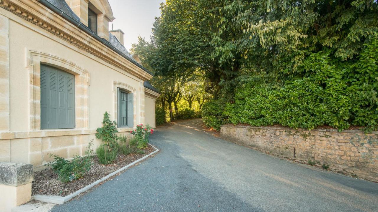 Le Coquet Avec Balcon Terrasse Et Parking Prive Apartment Sarlat-la-Caneda Exterior photo